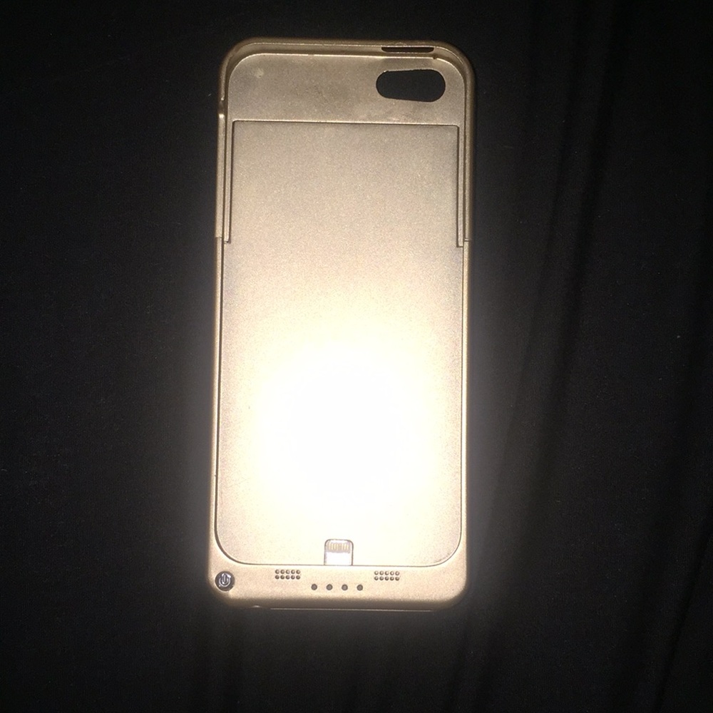 📱📱IPHONE 5/SE CHARGING CASE📱📱
